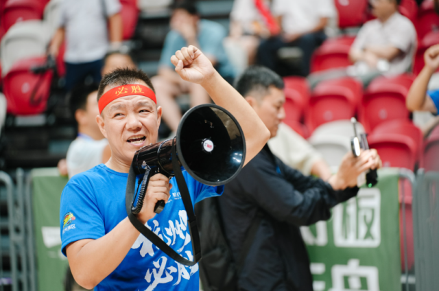 手感火热, 虽然柯城队, 王佳敏 手感火热, 虽然柯城队, 王佳敏