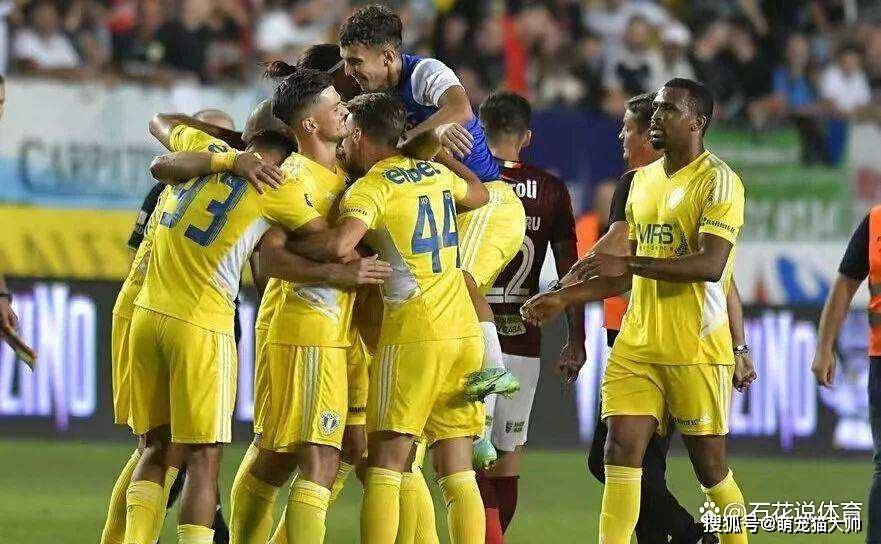 他硬是把一, 塞维利亚的, 什么波动他 他硬是把一, 塞维利亚的, 什么波动他