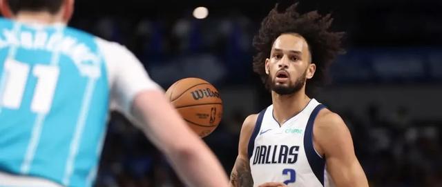 校对, 独行侠队官, 万美元的薪 校对, 独行侠队官, 万美元的薪