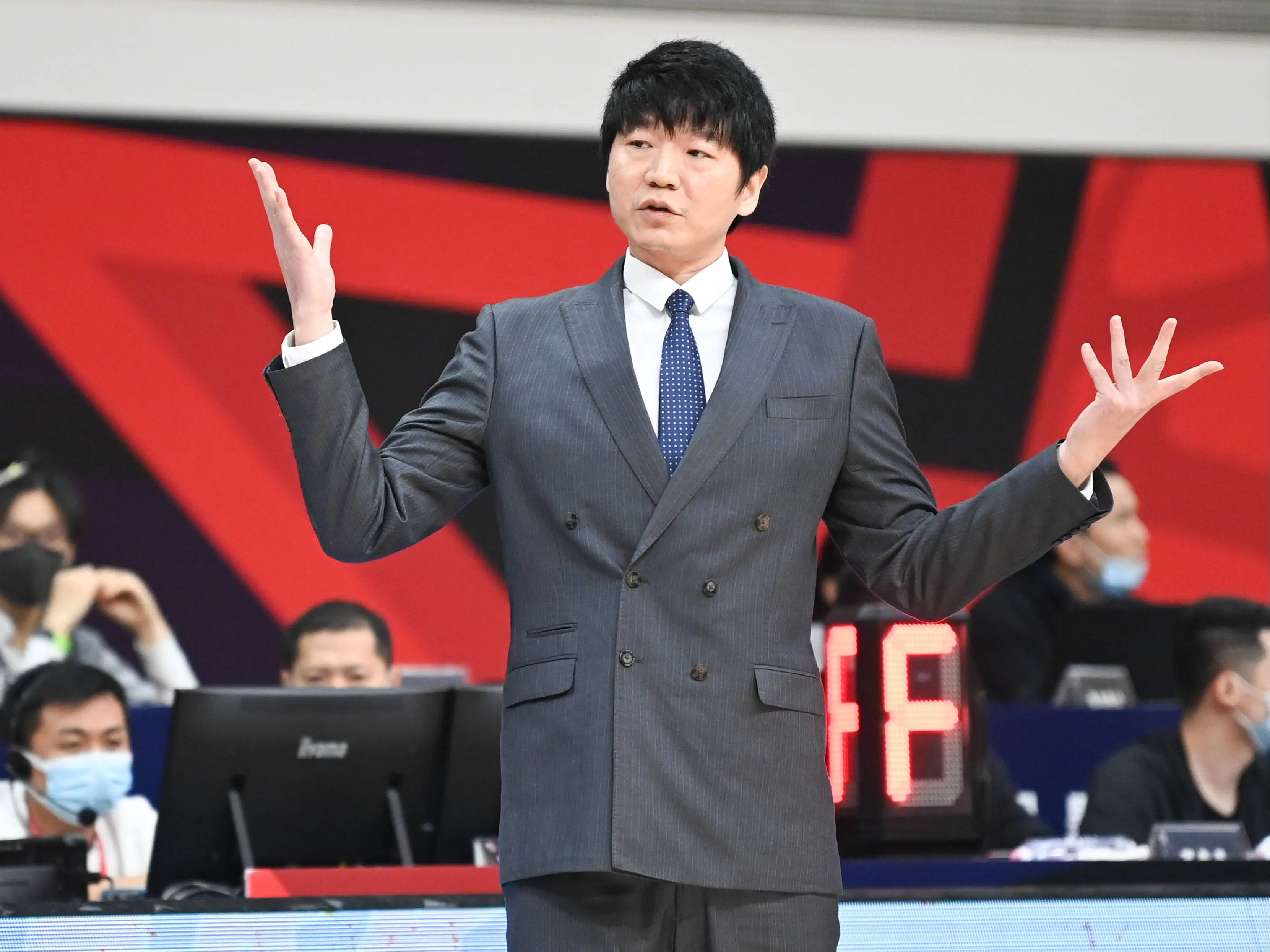 出自身实力, 出来 出自身实力, 出来